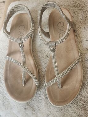 Womens AV1 comfort T-Strap Rhinestone Sandals,silver